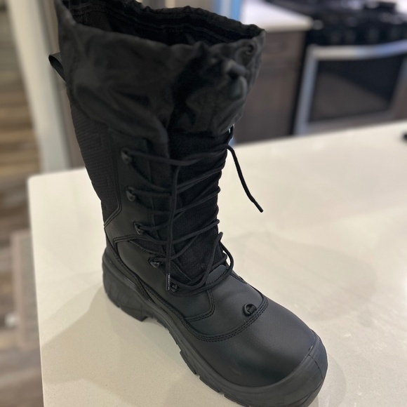 Red Wing Polar X Snowboot
